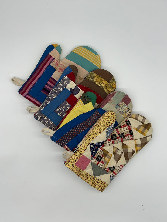 sew wilder quilted oven mitts