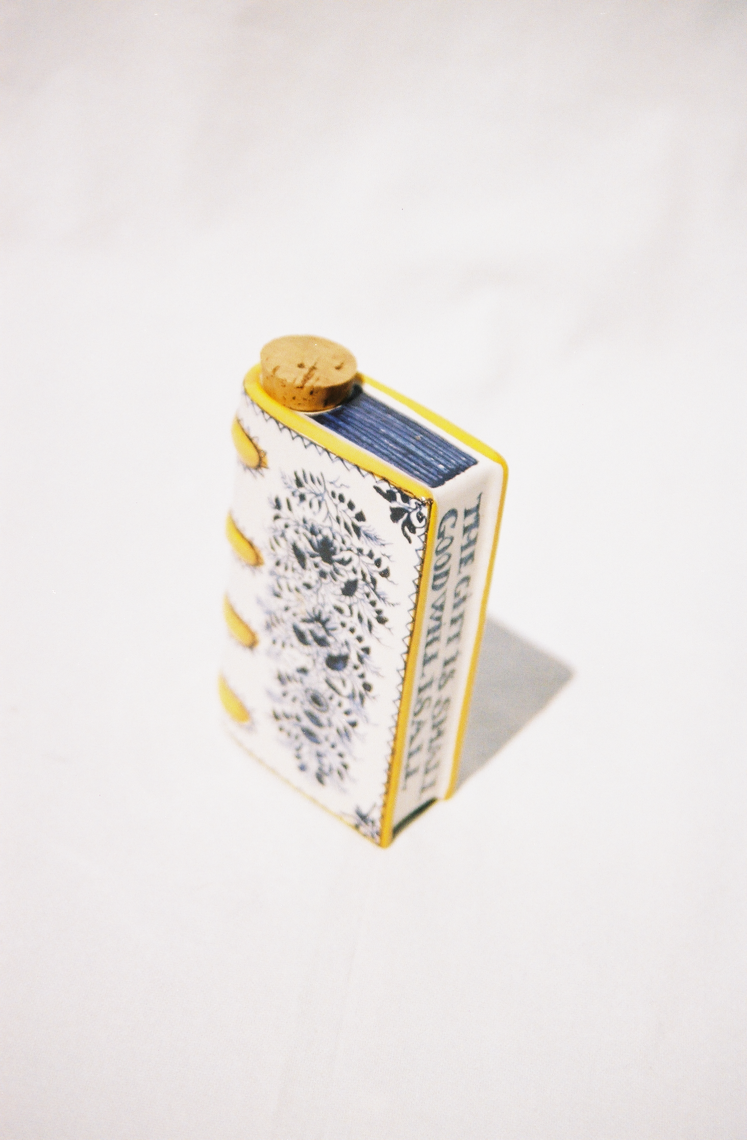 portuguese majolica book flask