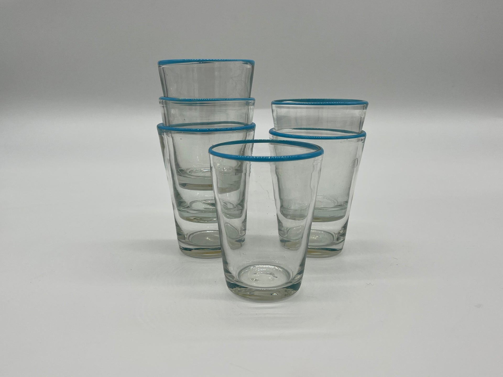 blue rimmed juice glasses