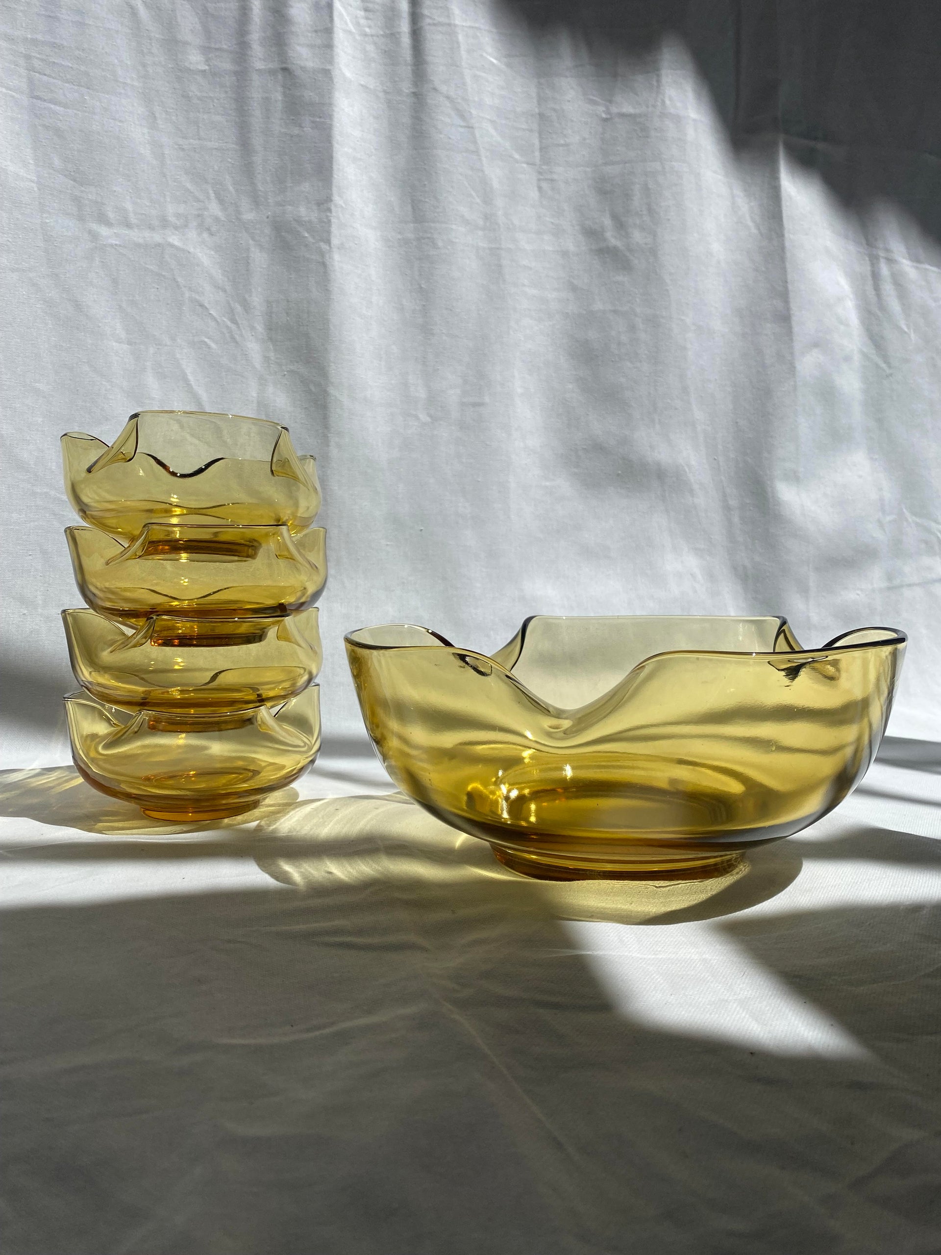 folded amber salad set